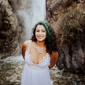 Meet your Posher, Karlie